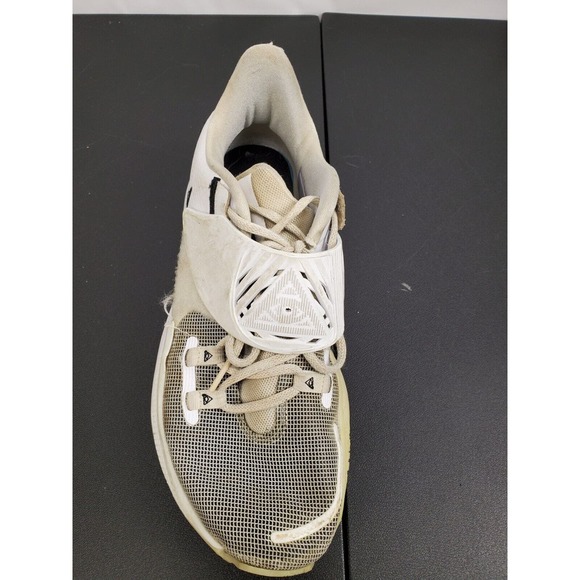 Nike‎ Kyrie Low 3 Eclipse CJ1286-100 Athletic Sneaker White Lace Up Mens Size 10 - Picture 13 of 15